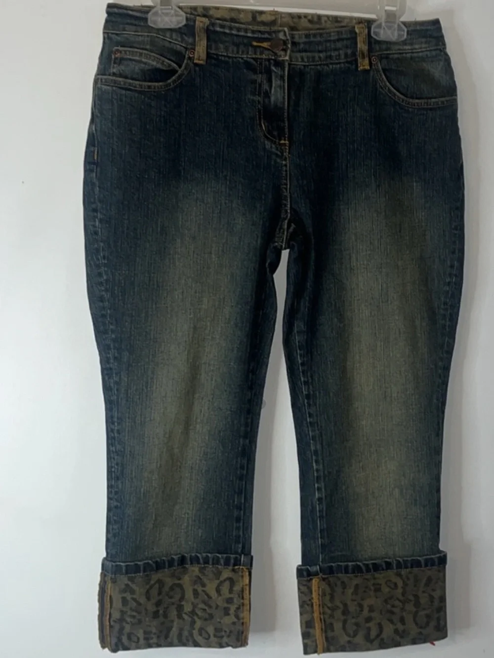 INC Capri Jeans Animal Print Cuffs Med Distressed Mid rise  Med Wash Sz 10P